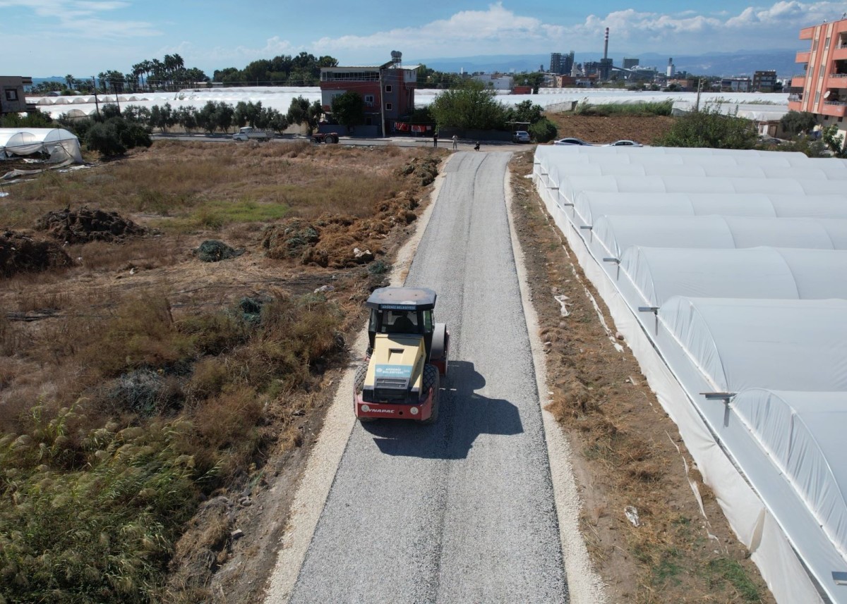 Akdeniz’de ulaşım seferberliği sürüyor