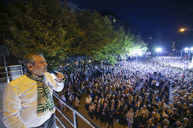 Özgür Özel: “O sandığa varacağız, o seçimi alacağız ve iktidarı değiştireceğiz”
